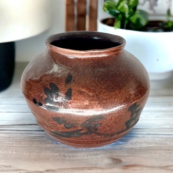 Japanese Tetsu-yu Brown Glazed Vase - Picture 2 of 15